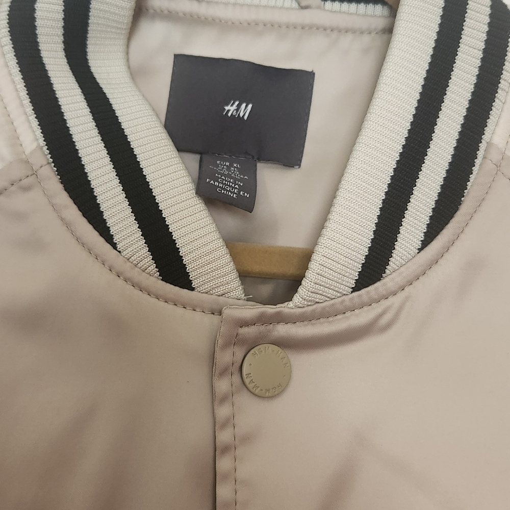 H&M Jacket - Picture 3 of 7